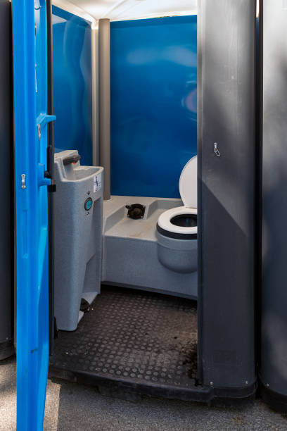 Best Construction site porta potty rental  in Morenci, MI